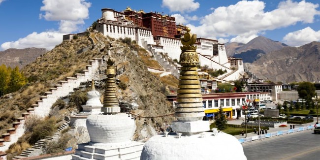 Himalayan Journey from Nepal to Tibet